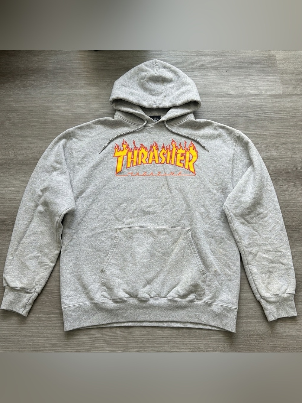 Vintage y2k Thrasher Skateboarding Hoodie Flame Design M Gray Orange distressed